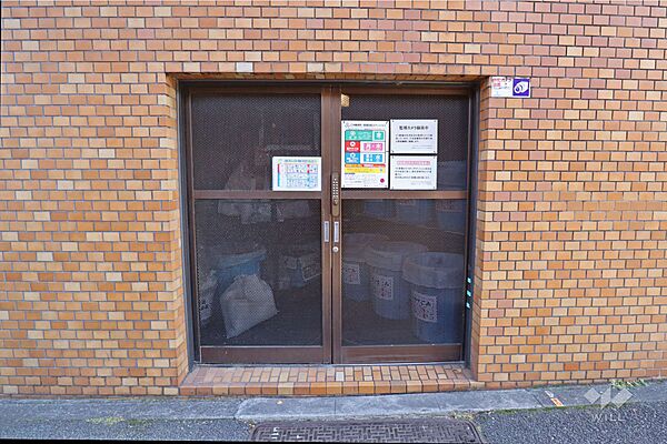 ゴミ置き場