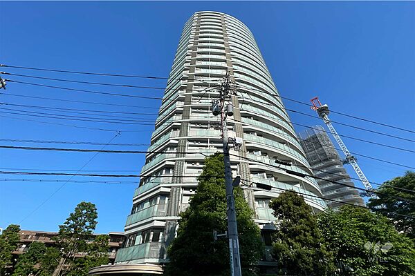ドレッセ目黒インプレスタワーの外観（北西側から）