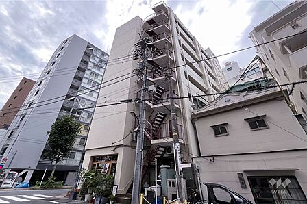ハイツ八丁堀の外観（北東側から）