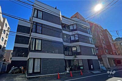 外観:ビューバレー新宿新都心の外観(北から) 外観:ビューバレー新宿新都心の外観(北から)