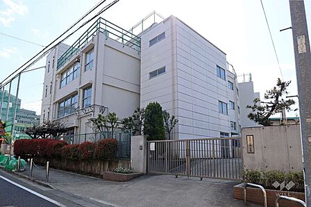 三宿小学校[公立]の外観