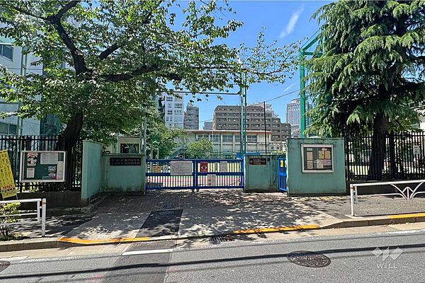 臨川小学校[公立]の外観