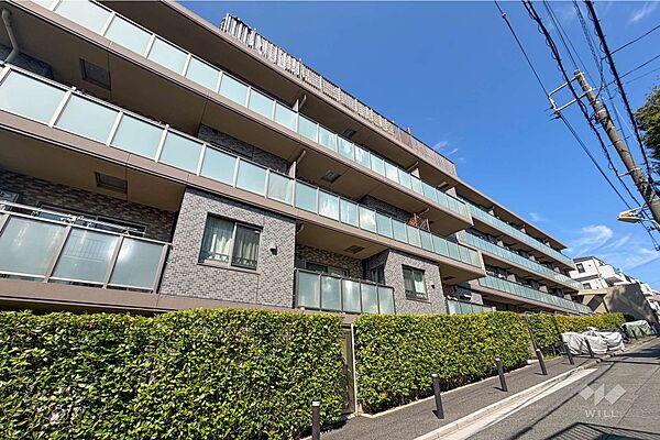 ザサンメゾン西大井金子山エルドの外観（南西側から）