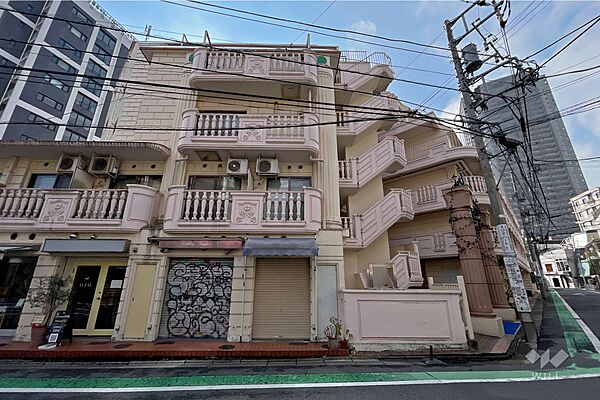 キャッスルマンション代官山の外観（北側から）
