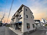 ファミール加藤 3階 築39年の賃貸物件
