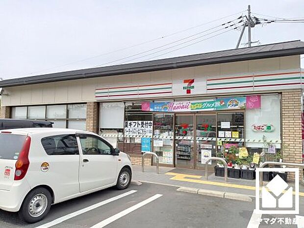 【コンビニエンスストア】セブンイレブン　伏見石田大山店まで251ｍ