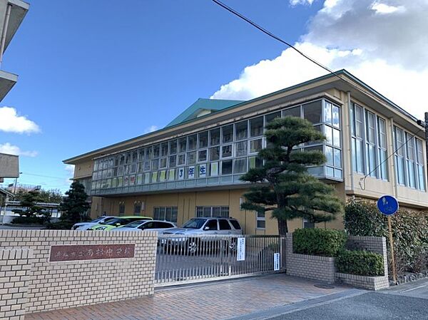 南部中学校まで　630m　徒歩約8分●四つの気「やる気」「本気」「根気」「元気」
