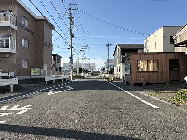 閑静な住宅街で静かにお過ごしいただけます。