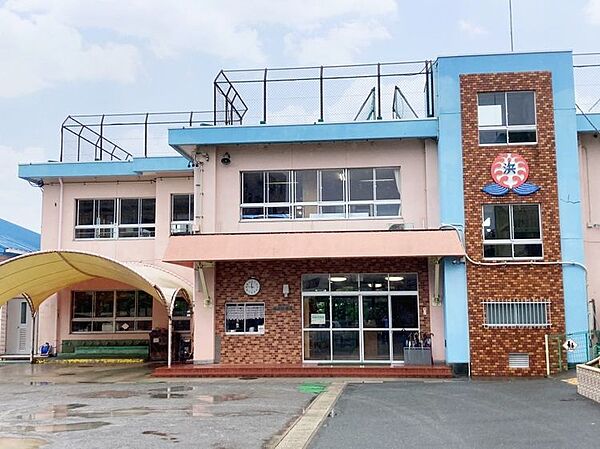 成子幼稚園まで　222m　徒歩約3分●【教育の特色】家庭的で暖かみのある楽しい園生活～園児ー先生ー保護者が一体となり、家庭的な楽しい雰囲気の中で保育を進めています。