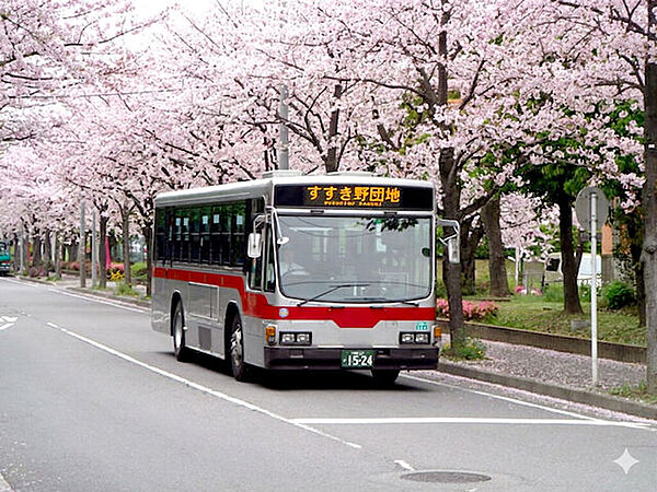 とにかく本数の多い東急バスで、あざみ野駅まで簡単に出ることができます。