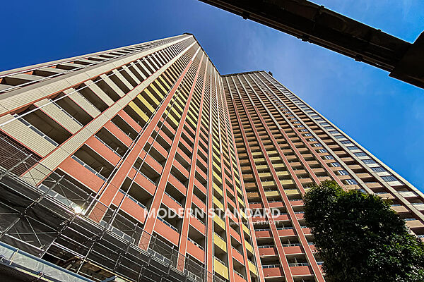 ■　外観　■　芝浦エリアのランドマークとなるような存在感のあるデザインです。