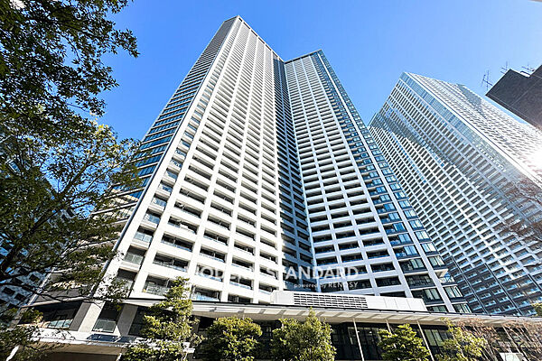 ■　外観　■　RC造(鉄筋コンクリート)地上53階建です。