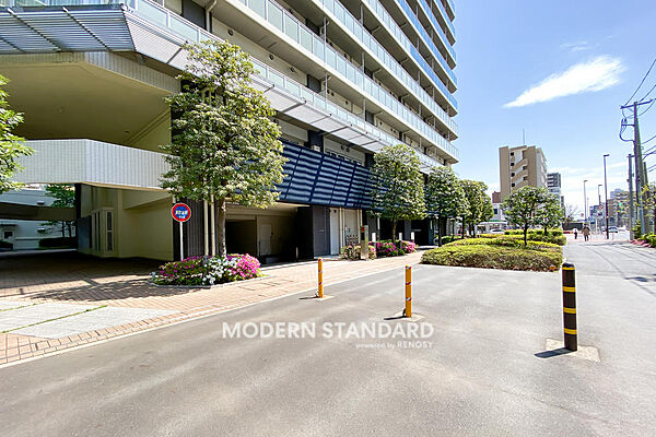 ■　外観　■　RC造(鉄筋コンクリート)地上35階建て地下1階です。