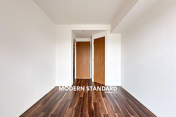 ■　洋室　■　洋室は2部屋あり、どちらも収納付きです。