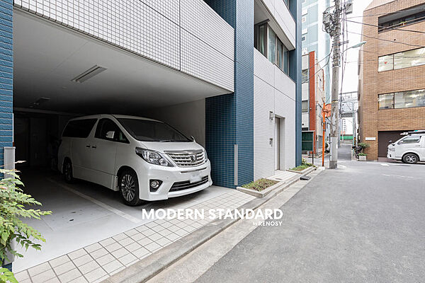 ■ 駐車場 ■　詳細についてはお気軽にお問い合わせください。