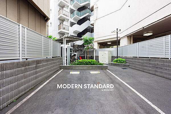 ■　駐車場　■　※空き状況はお問い合わせください。