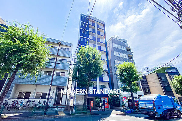 ■　外観　■　RC造(鉄筋コンクリート)地上10階建です。