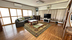 高松市多肥上町　中古戸建 5DKのリビング/ダイニング