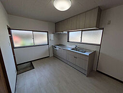 高松市高松町　中古戸建 4DKのリビング/ダイニング