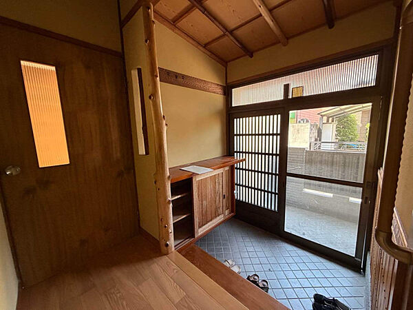 玄関