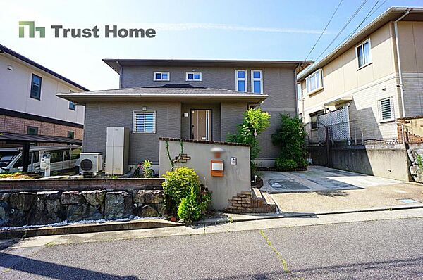 外観：328000490304