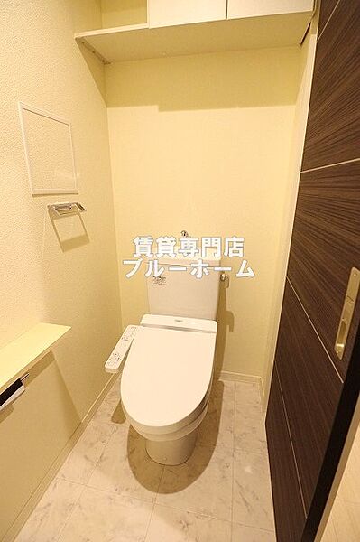 画像8:温水洗浄便座付きのトイレです！