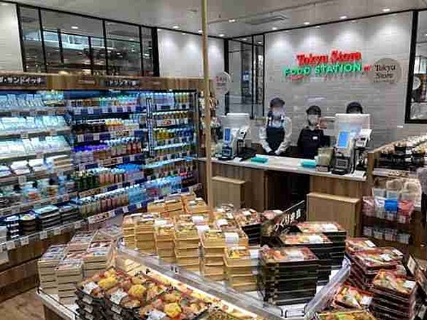 東急ストアフードステーションミニエキュート品川店：徒歩11分（819ｍ）