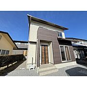 中軽井沢駅より徒歩7分 築5年2ヶ月の賃貸物件