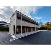 三岡駅より徒歩4分 2階 築2年10ヶ月の賃貸物件