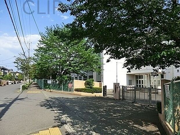 八王子市立石川中学校 徒歩6分。 450m