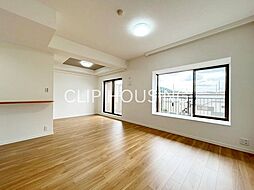 多摩南平パークスクエア 3LDKのリビング/ダイニング