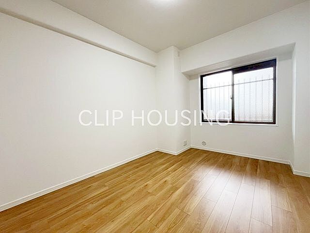 室内 多摩南平パークスクエア 3階/-