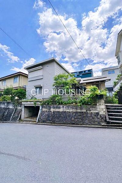 弊社では『住宅ローン相談』を随時受け付けております！専属の住宅ローンアドバイザーがお客様に合わせてご提案をしご担当いたします。