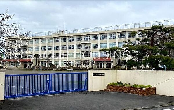 八王子市立横川小学校 徒歩10分。 770m