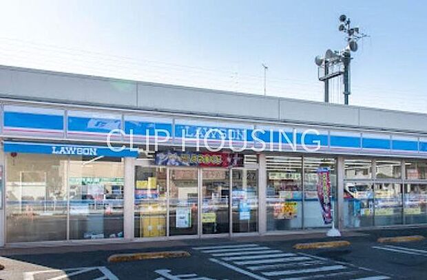 ローソン町田小山町店 徒歩7分。 560m