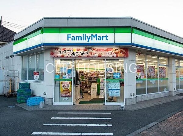 ファミリーマートあきる野睦橋通り店 徒歩7分。 530m