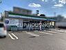 周辺：ファミリーマート相模原下九沢店 徒歩6分。 420m