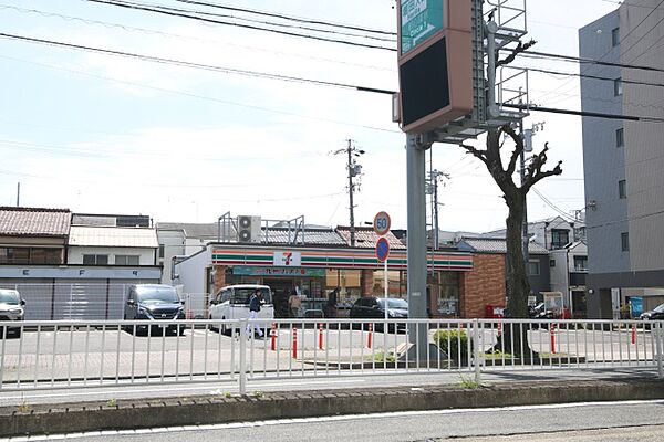 画像24:セブン−イレブン　名古屋大喜新町1丁目店