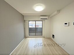 ウィスタリアII 1階1Kのリビング/ダイニング