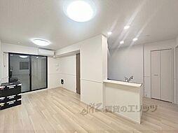 クローバー 104 1階1LDKのリビング/ダイニング