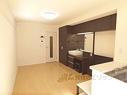 阪急京都本線 西山天王山駅 徒歩10分の賃貸アパート 1階ワンルームのリビング/ダイニング