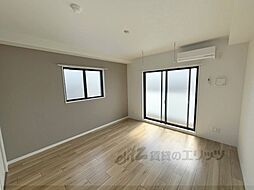 ブリリアコート龍谷大前 5階1Kのリビング/ダイニング