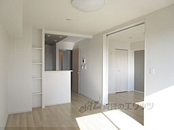 アムール鴨川 303 3階2LDKのリビング/ダイニング