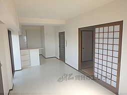 マンション禅 406 4階1LDKのリビング/ダイニング