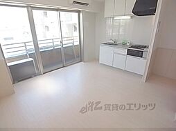 京阪本線 藤森駅 徒歩7分の賃貸マンション 4階1LDKのリビング/ダイニング