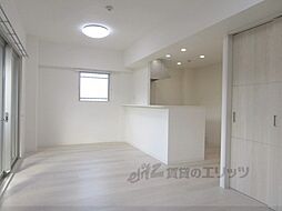 グローリードミール天神 201 2階2LDKのリビング/ダイニング