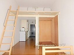 レオパレスあまの 2階ワンルームのリビング/ダイニング