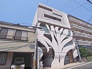 墨染駅より徒歩2分 3階 築17年5ヶ月の賃貸物件