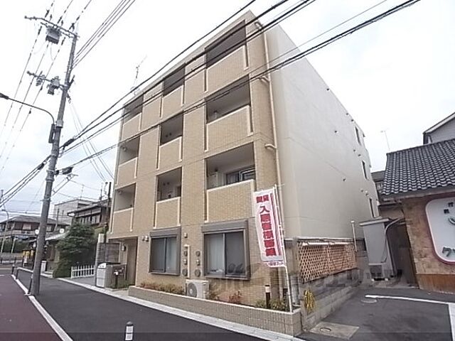 5 / 11