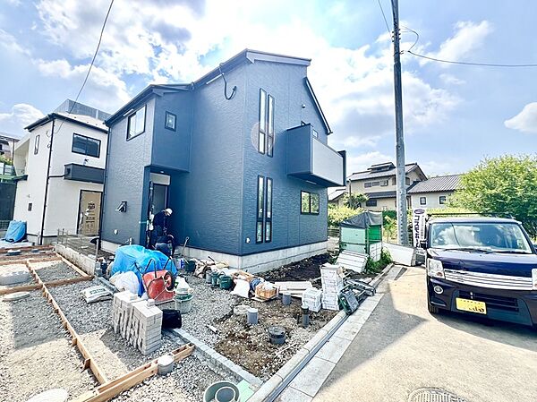 分譲地内の道路はほとんど住民しか通らないので防犯面でも安心です